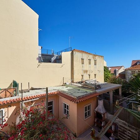 Aesthetic Riverview Apartment In Historical Lisbona Esterno foto