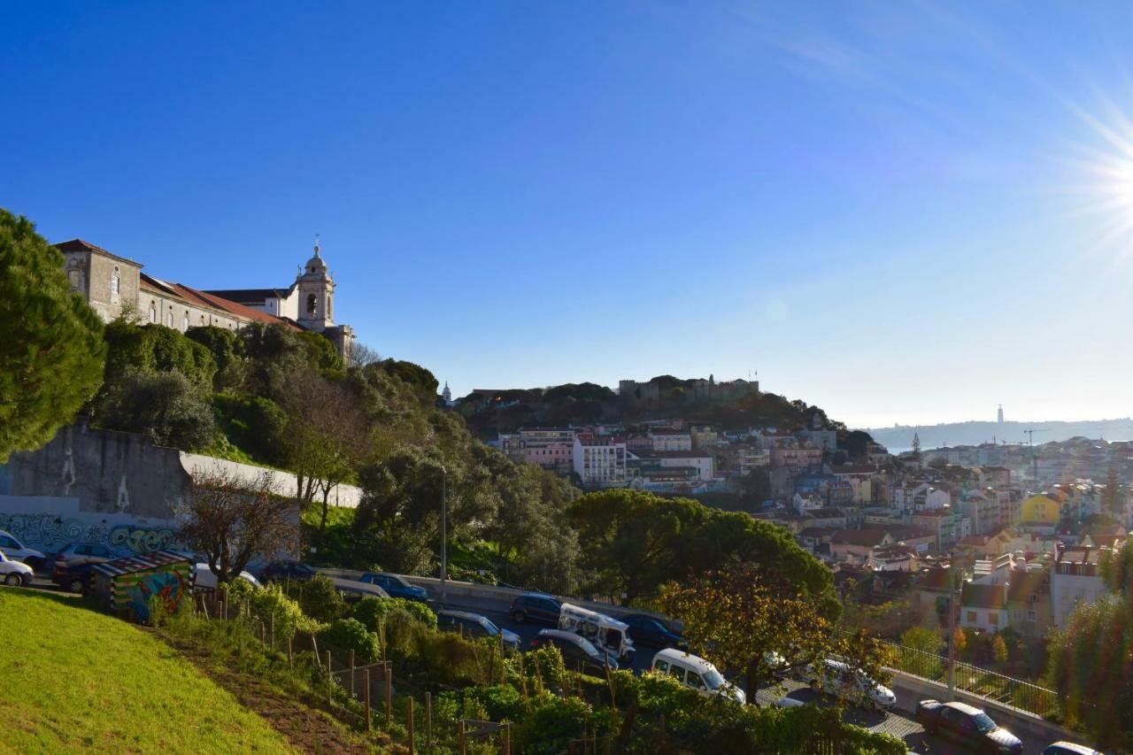 Aesthetic Riverview Apartment In Historical Lisbona Esterno foto