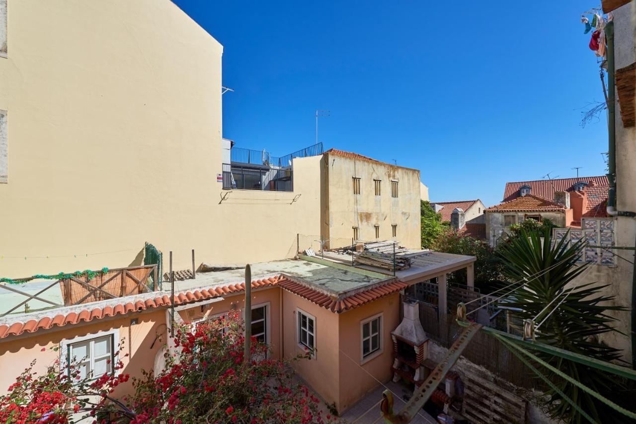 Aesthetic Riverview Apartment In Historical Lisbona Esterno foto
