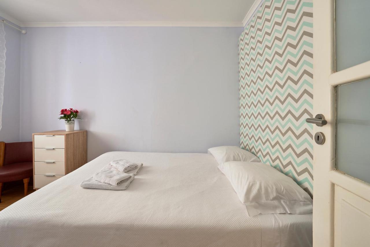 Aesthetic Riverview Apartment In Historical Lisbona Esterno foto